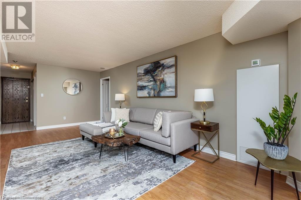 Photo 4 of 1276 Maple Crossing Boulevard Unit 909, Burlington ON