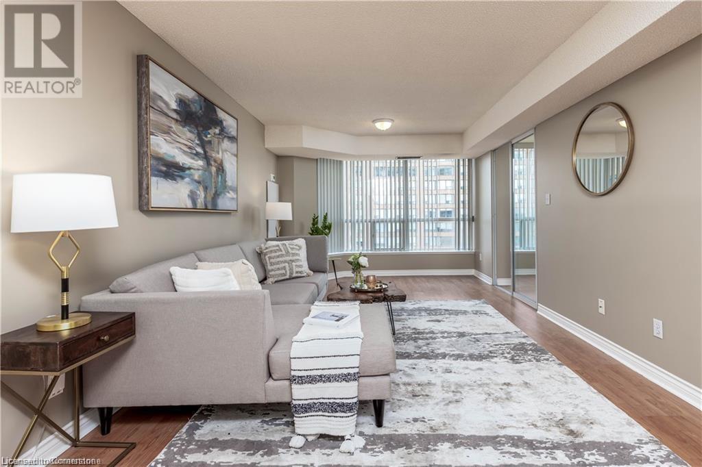 Photo 7 of 1276 Maple Crossing Boulevard Unit 909, Burlington ON