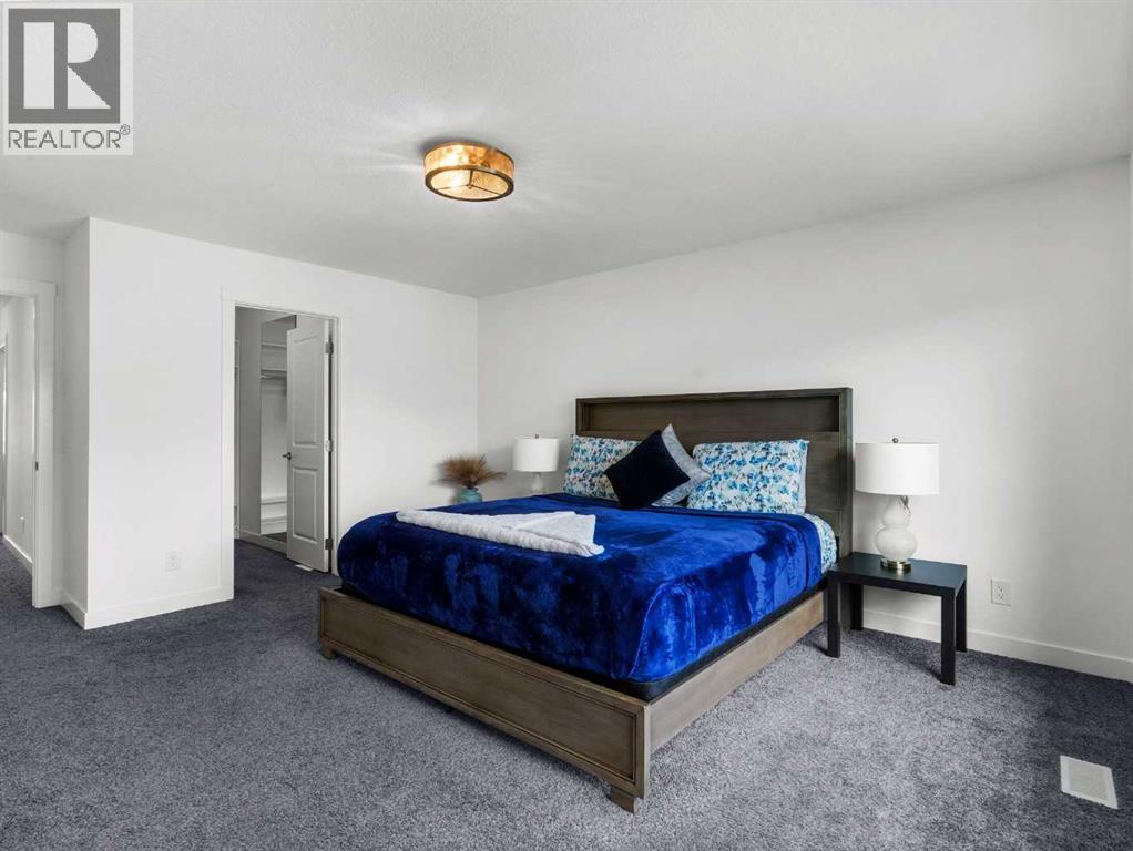 Photo 21 of 18 West Grove Mews Sw, Calgary AB