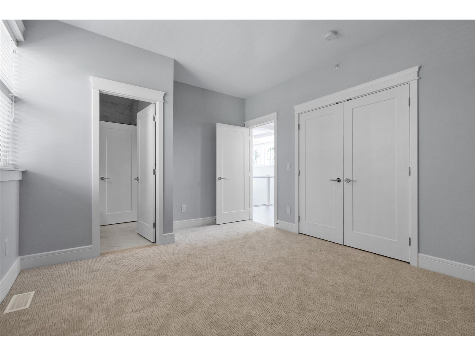 Photo 9 of 26 4750 228 Street, Langley BC