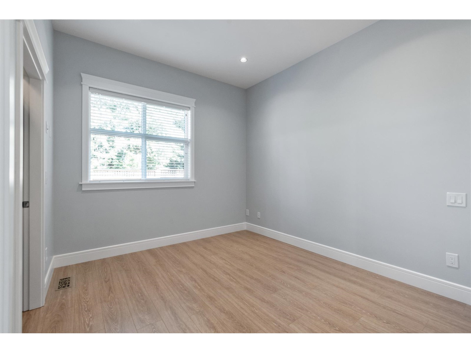 Photo 1 of 26 4750 228 Street, Langley BC