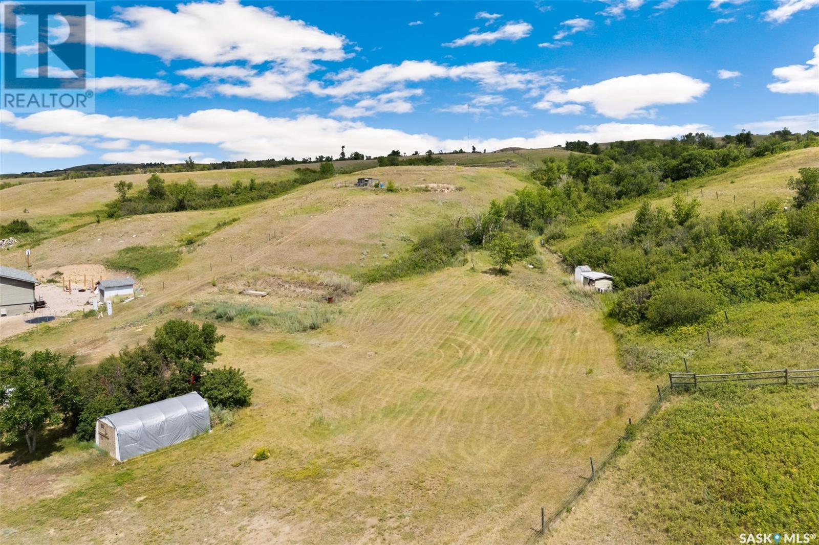 Photo 3 of 726 Daniel Drive, Dufferin Rm No 190 SK