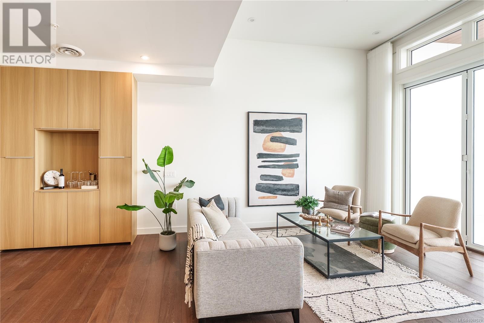 #403 9570 FIFTH ST - Image 8