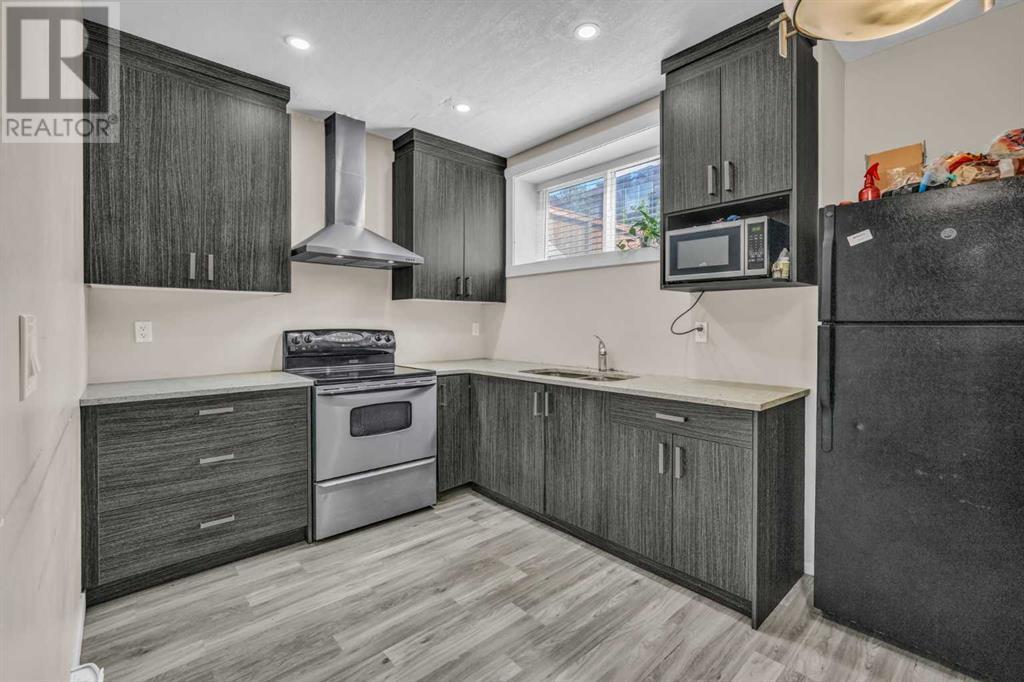 Single Family House 3 Level for Sale in  Cityside Green NE Cityscape Calgary 