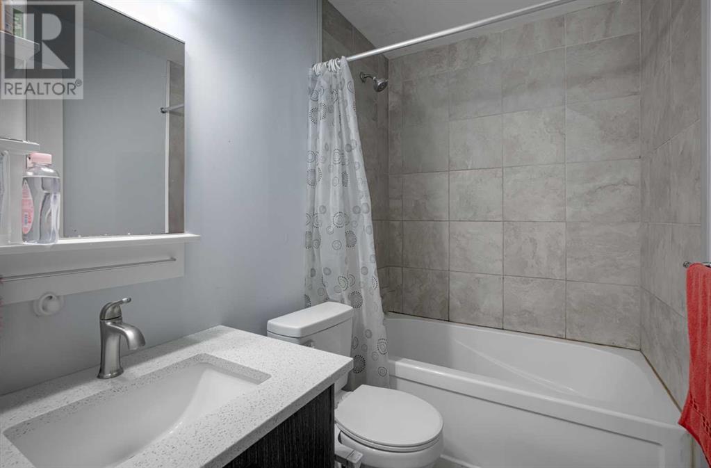 Single Family House 3 Level for Sale in  Cityside Green NE Cityscape Calgary 