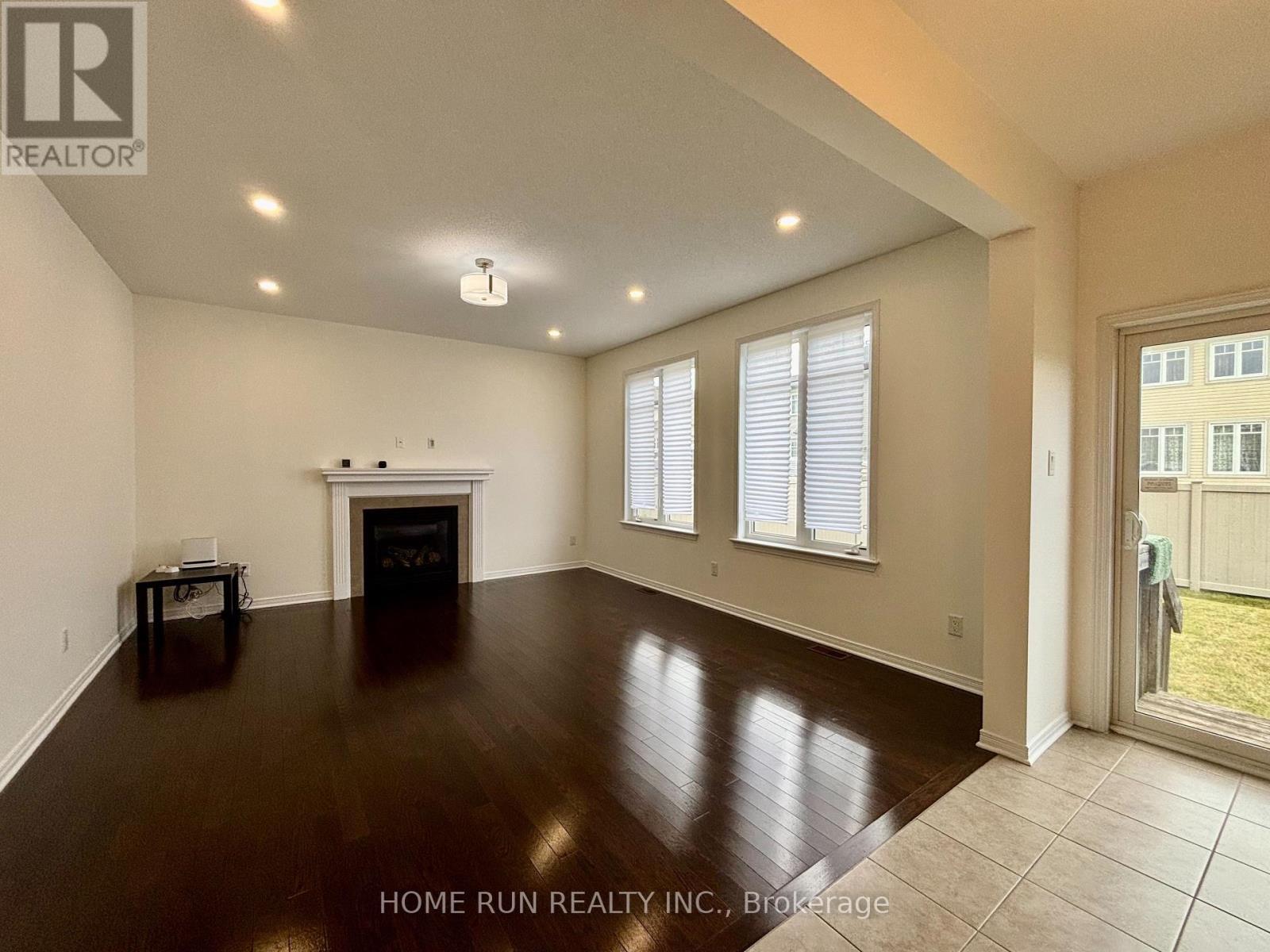 Photo 9 of 235 Asturcon Street, Ottawa ON