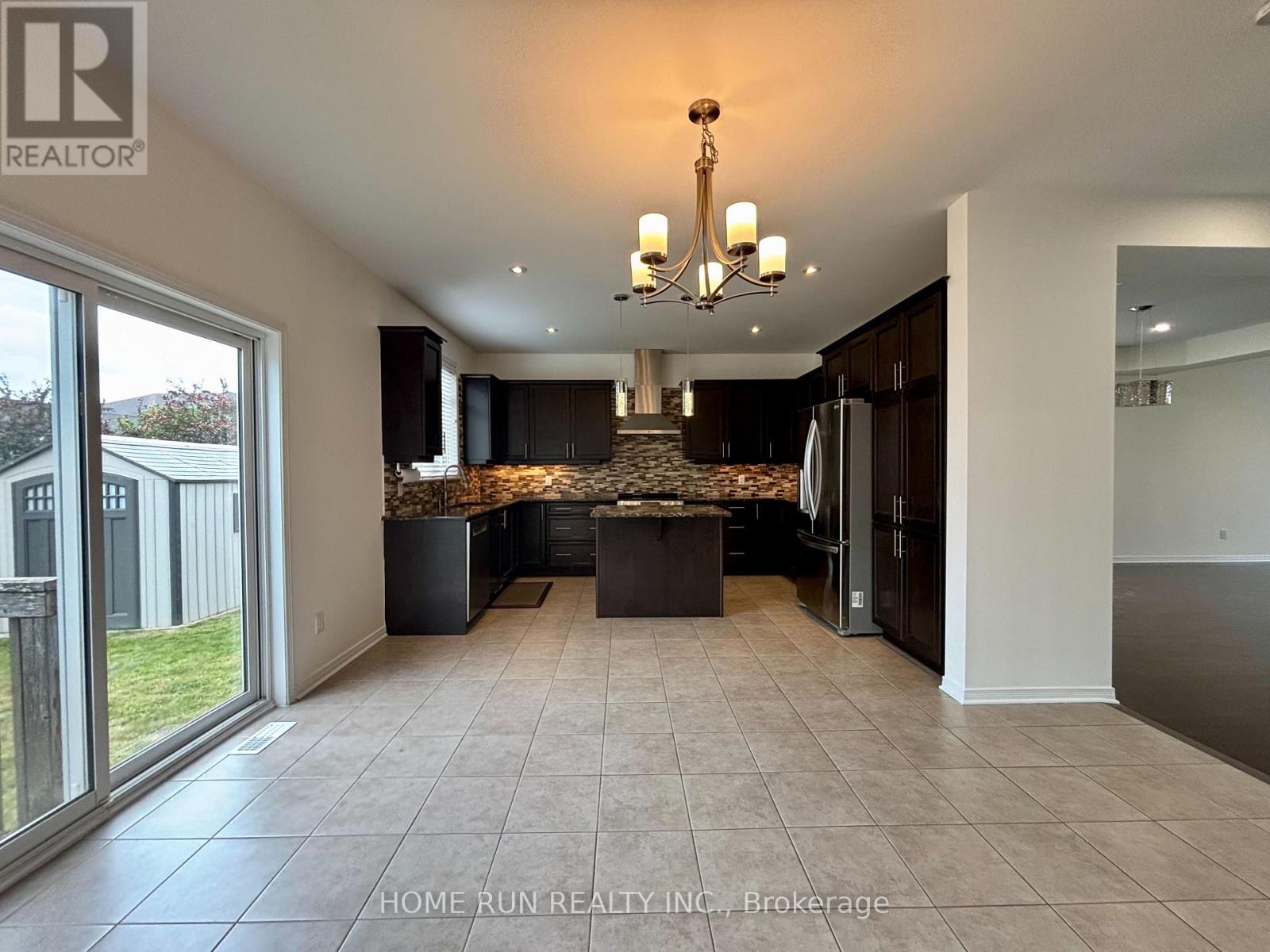 Photo 18 of 235 Asturcon Street, Ottawa ON
