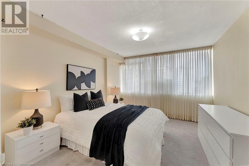 Photo 16 of 120 Duke Street Unit 1401, Hamilton ON