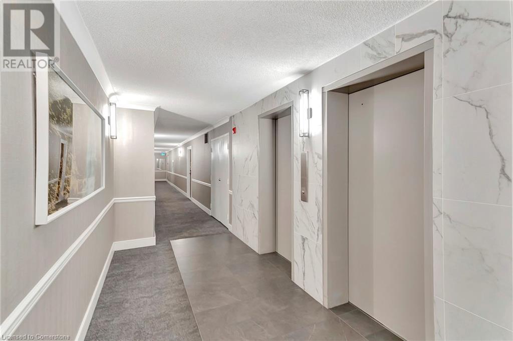 Photo 3 of 120 Duke Street Unit 1401, Hamilton ON