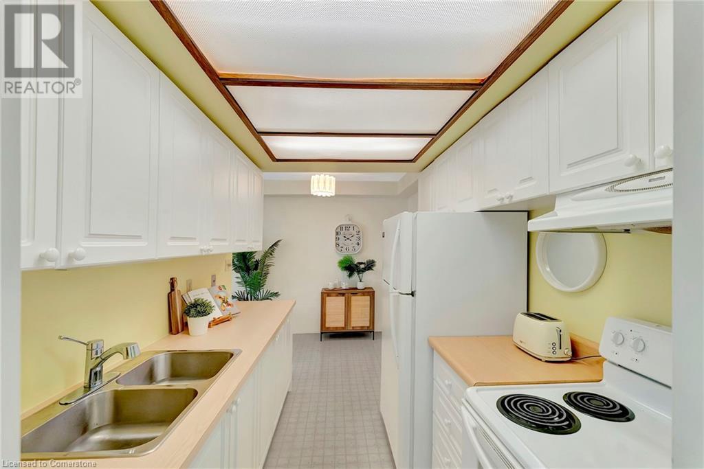Photo 13 of 120 Duke Street Unit 1401, Hamilton ON
