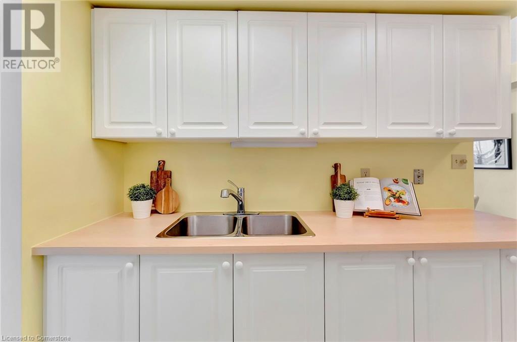 Photo 18 of 120 Duke Street Unit 1401, Hamilton ON