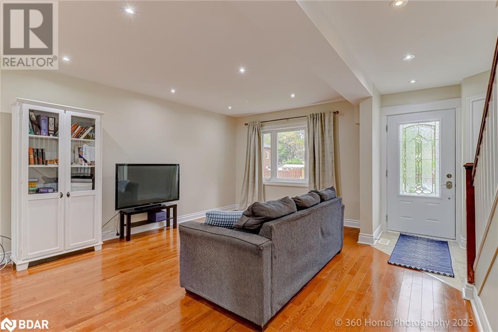 Photo 22 of 74 Cliff Street, Toronto ON