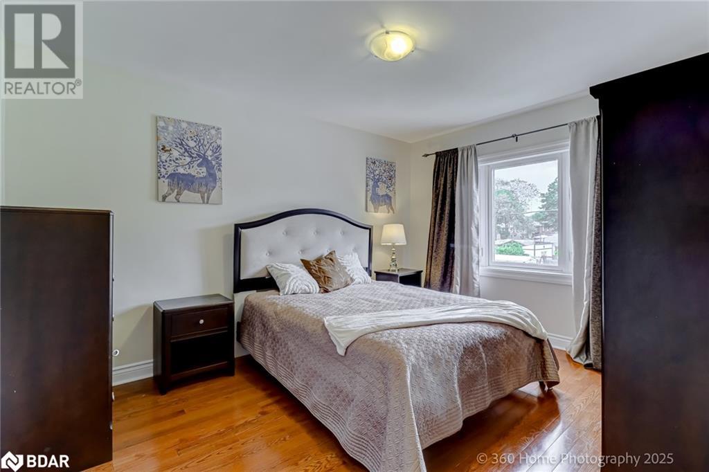 Photo 13 of 74 Cliff Street, Toronto ON