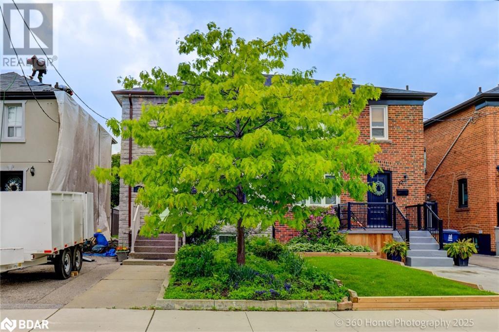 Photo 24 of 74 Cliff Street, Toronto ON