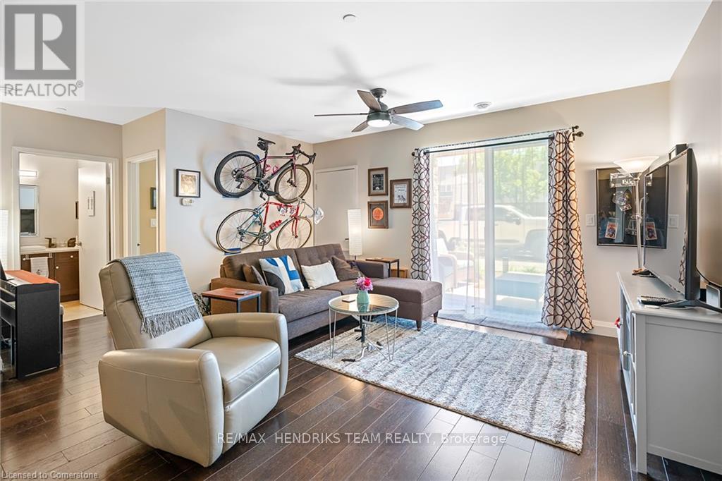 Photo 10 of 102 26 Wellington Street, St Catharines ON
