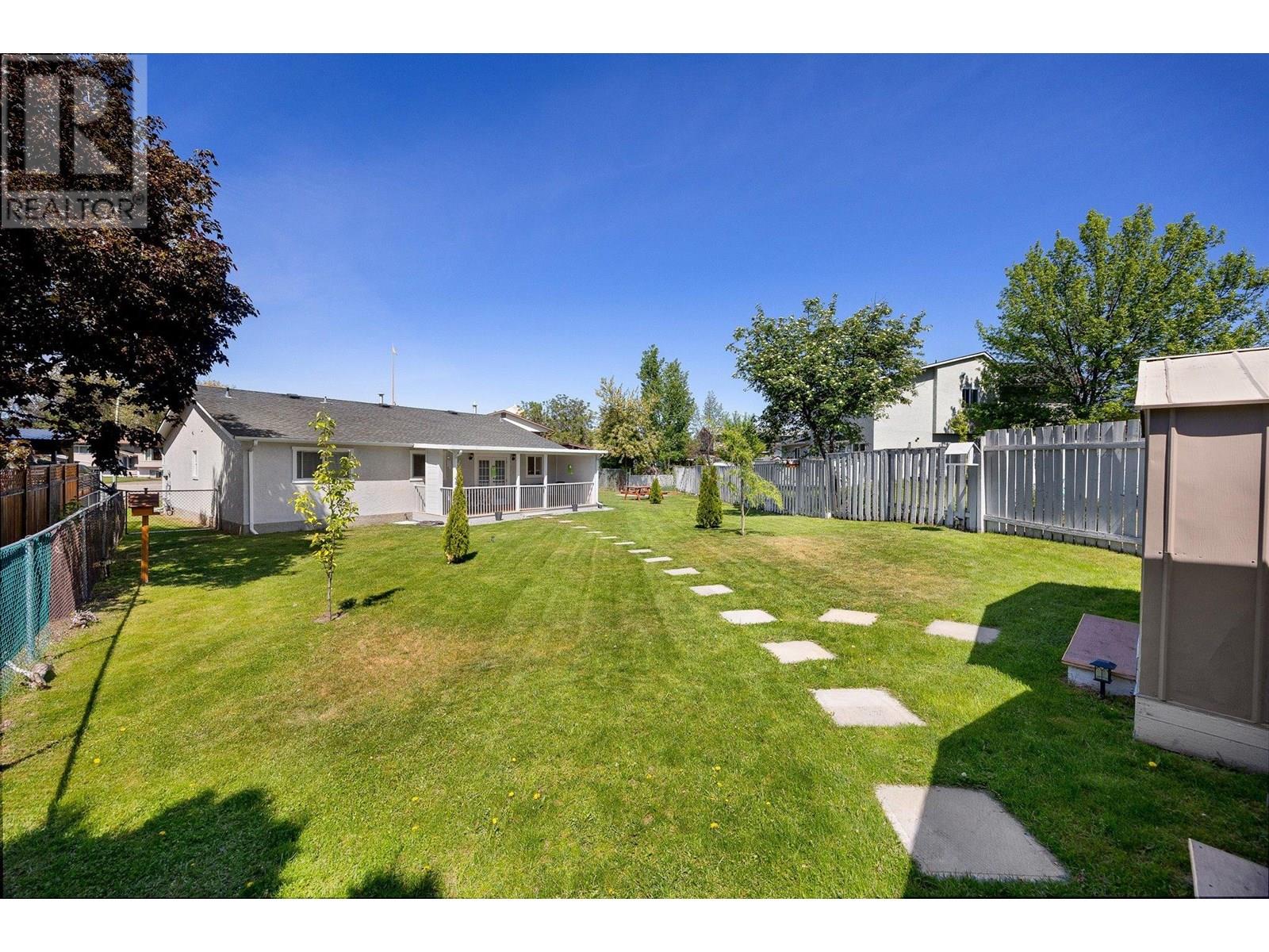 Photo 31 of 135 Almond Court, Kelowna BC