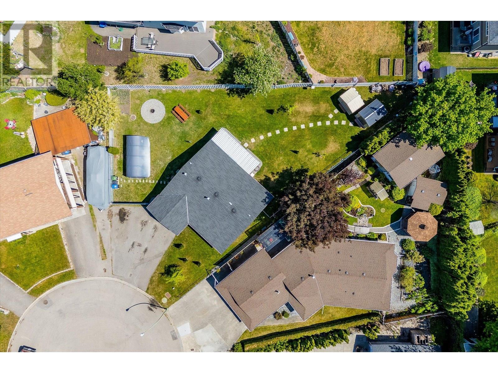 Photo 43 of 135 Almond Court, Kelowna BC
