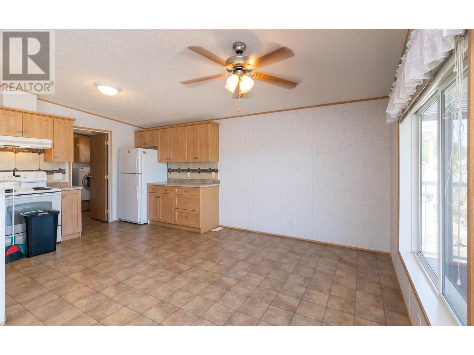 42 1885 Tappen Notch Hill Road, Tappen
