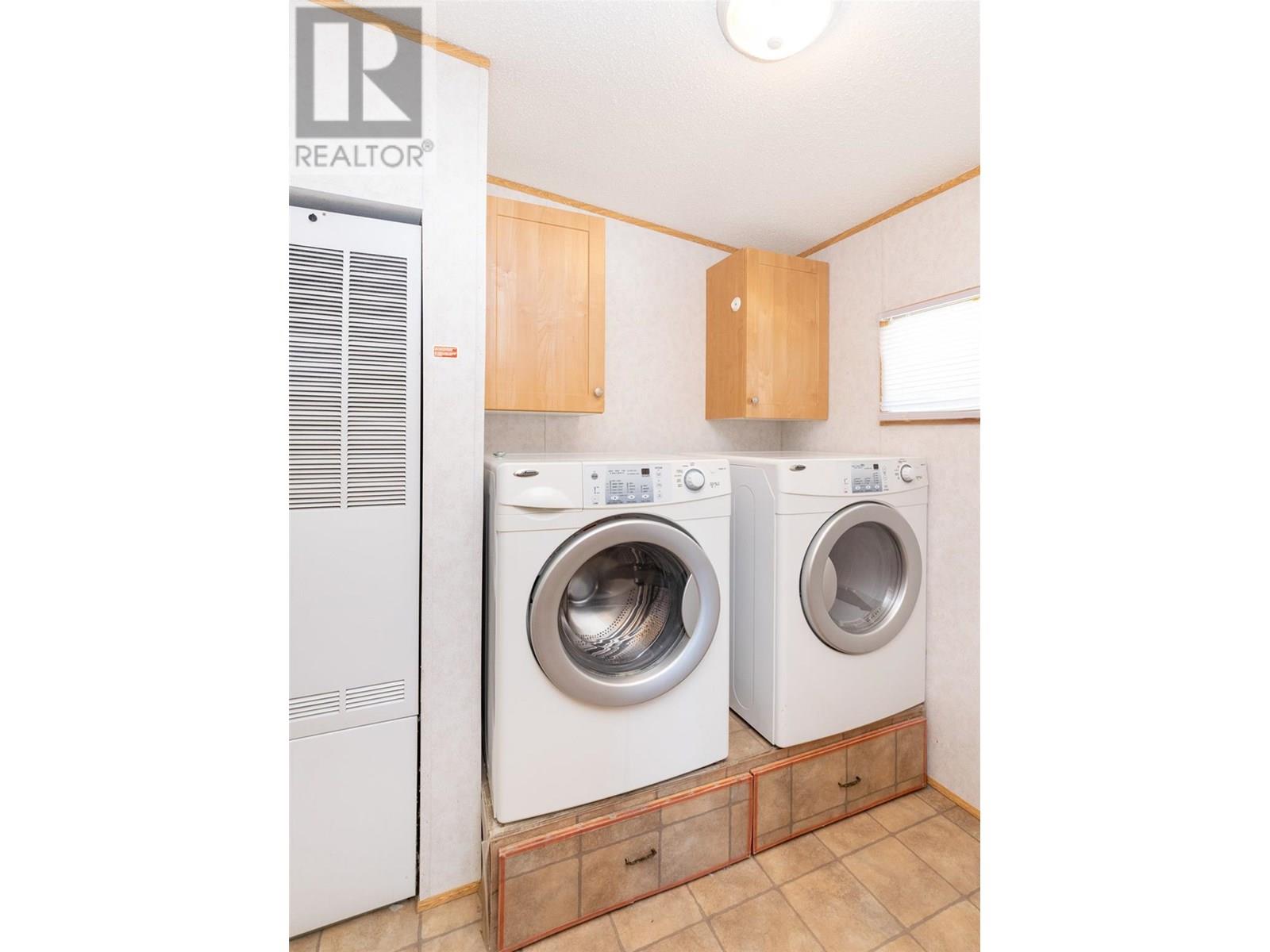 42 1885 Tappen Notch Hill Road, Tappen