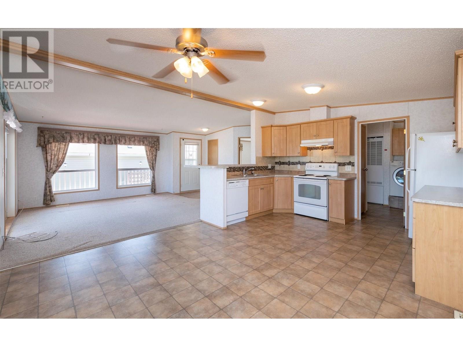 42 1885 Tappen Notch Hill Road, Tappen