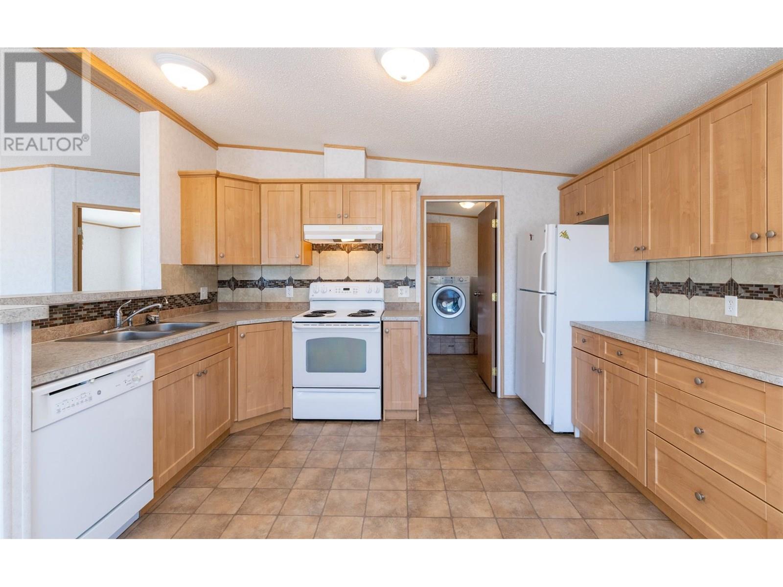 42 1885 Tappen Notch Hill Road, Tappen