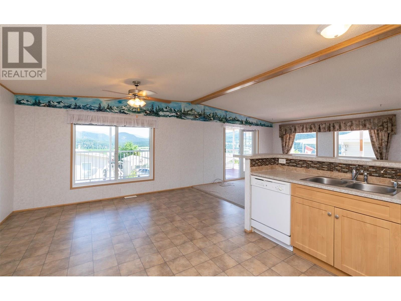 42 1885 Tappen Notch Hill Road, Tappen