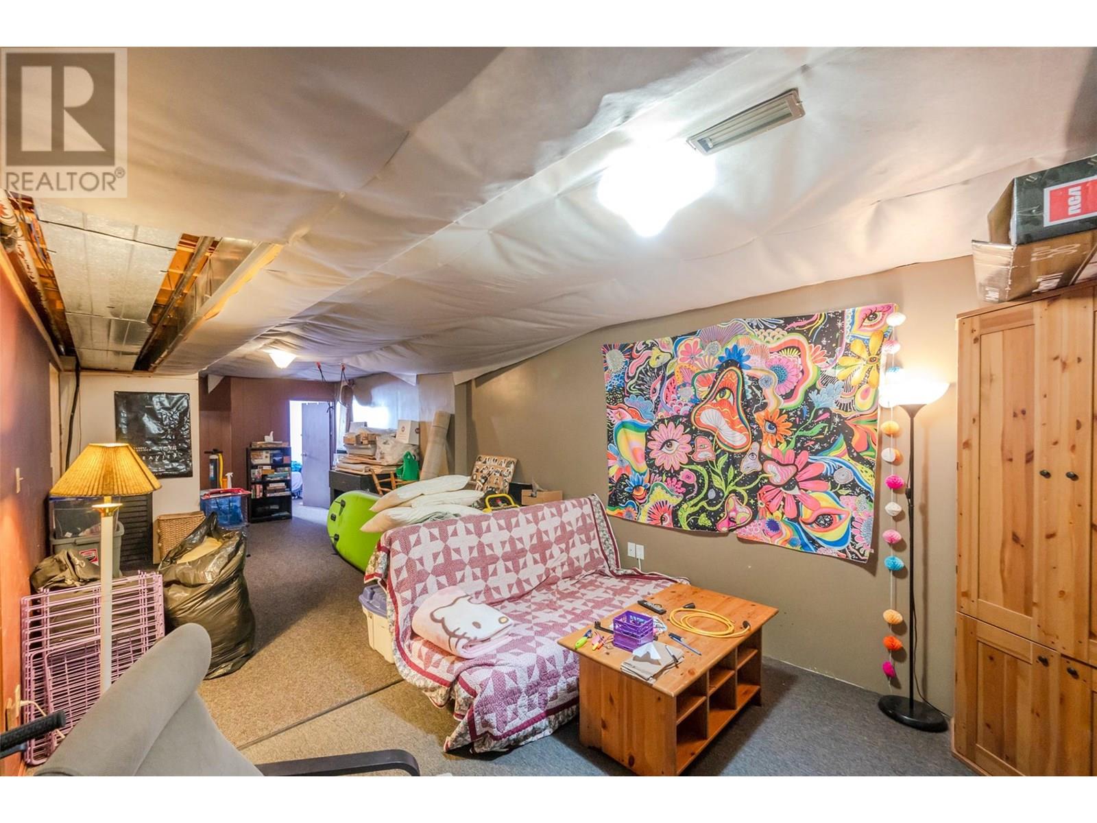  171 Huth Avenue, Penticton