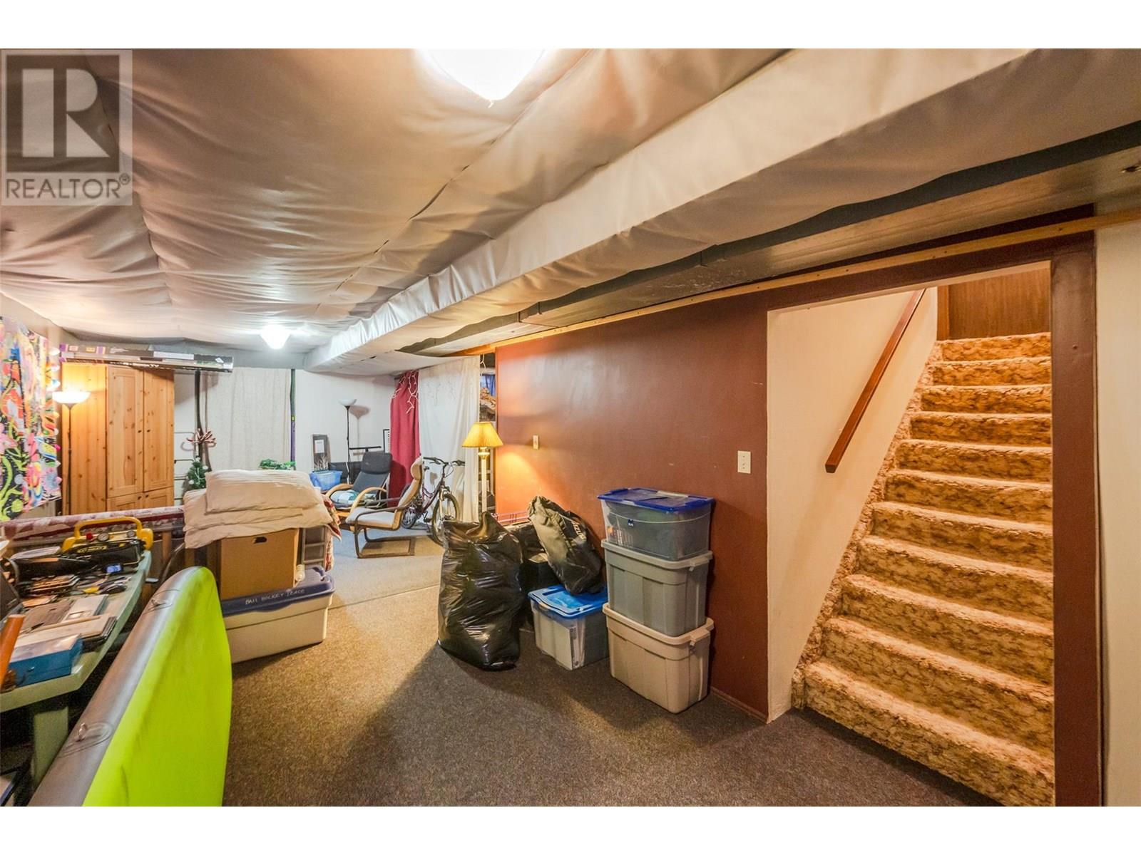  171 Huth Avenue, Penticton