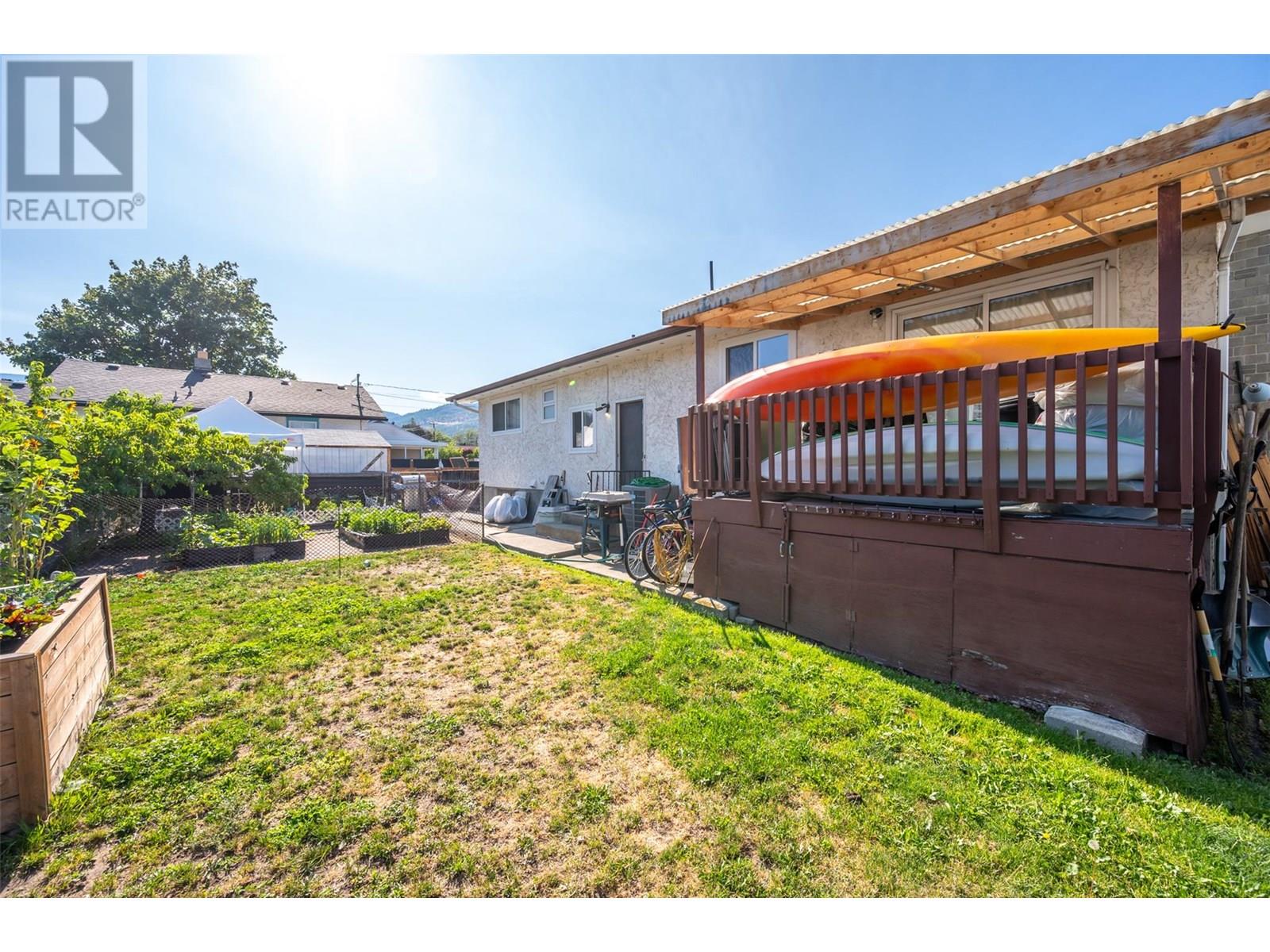  171 Huth Avenue, Penticton