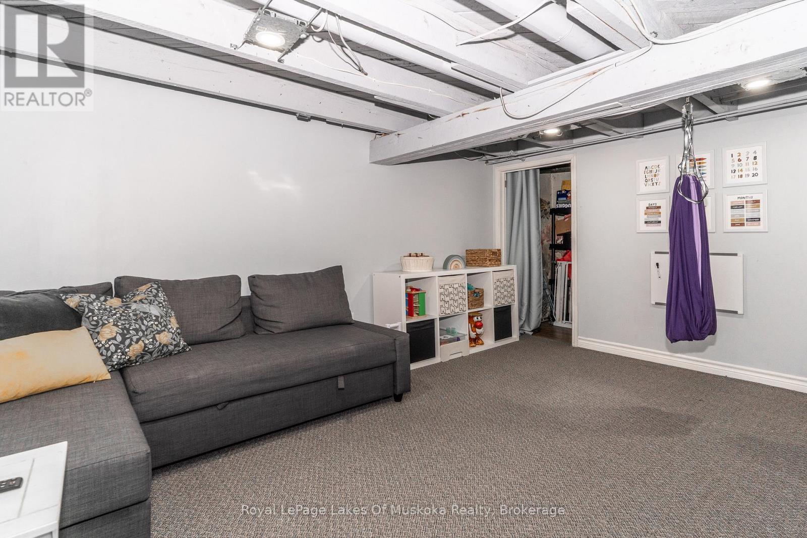 Photo 24 of 31 Florence Street W, Huntsville ON
