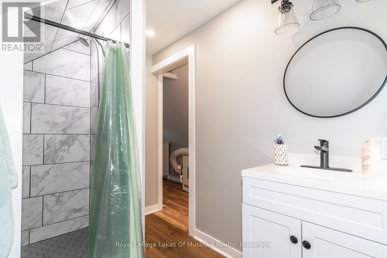 Photo 22 of 31 Florence Street W, Huntsville ON
