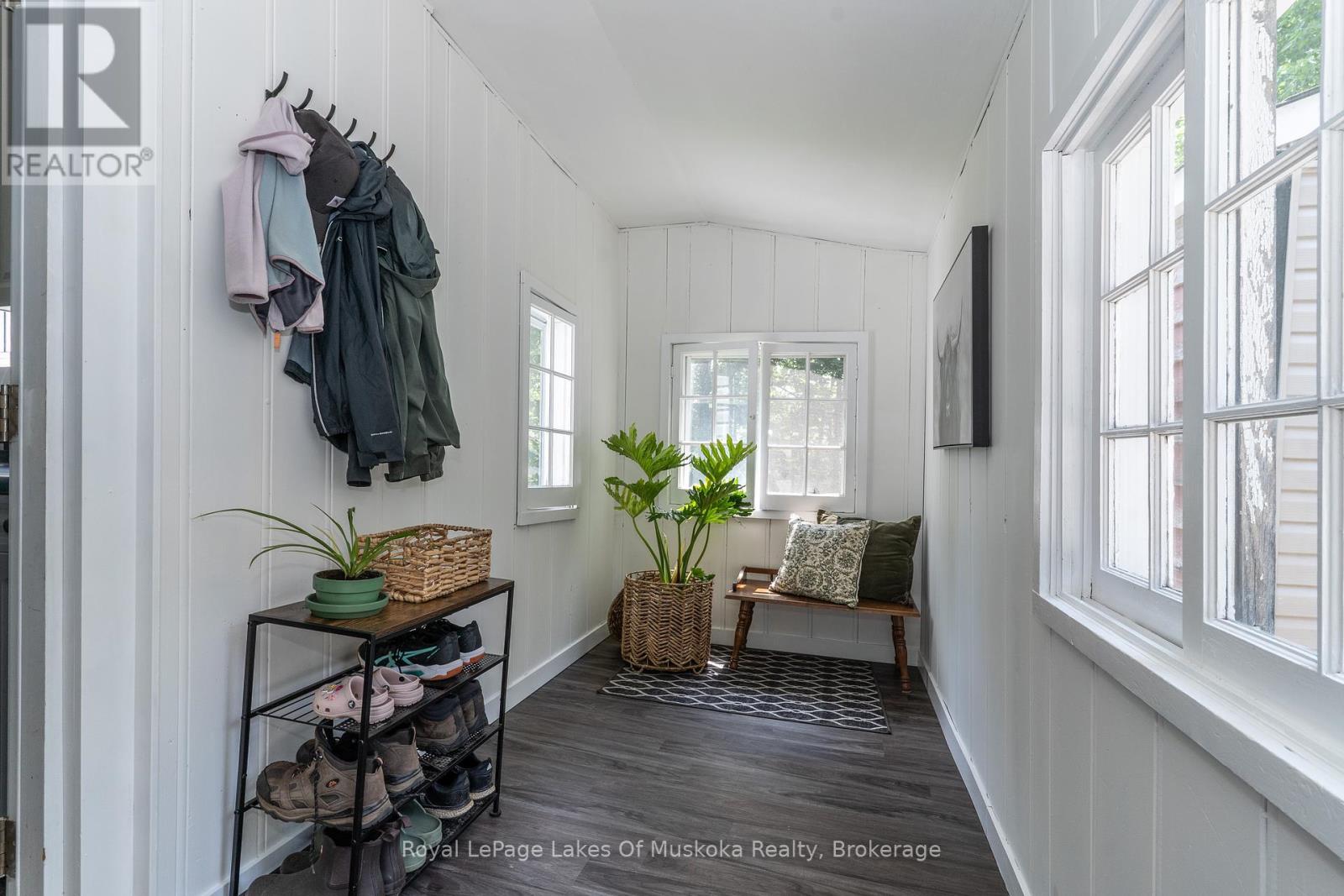 Photo 4 of 31 Florence Street W, Huntsville ON