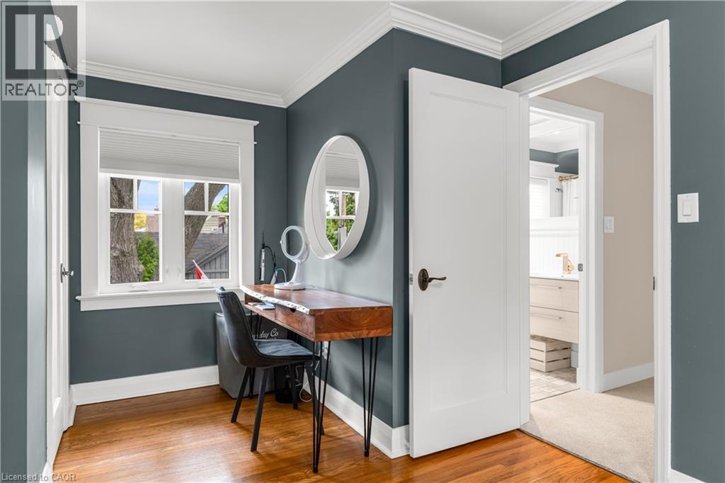 Photo 19 of 605 Emerald Street, Burlington ON