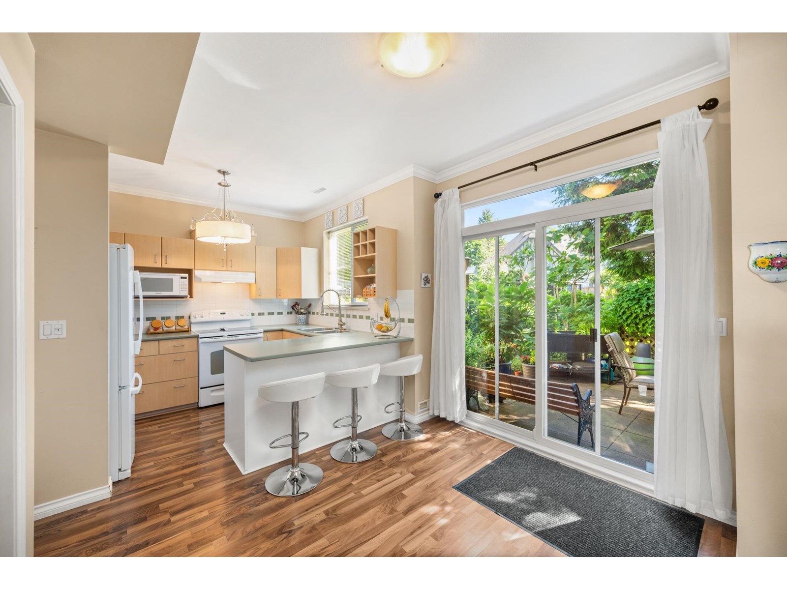 Photo 12 of 51 6465 184 A Street, Surrey BC