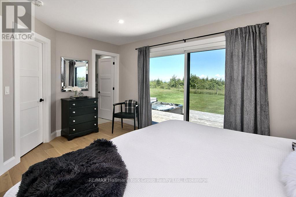 Photo 41 of 125 Mountain Road, Meaford ON