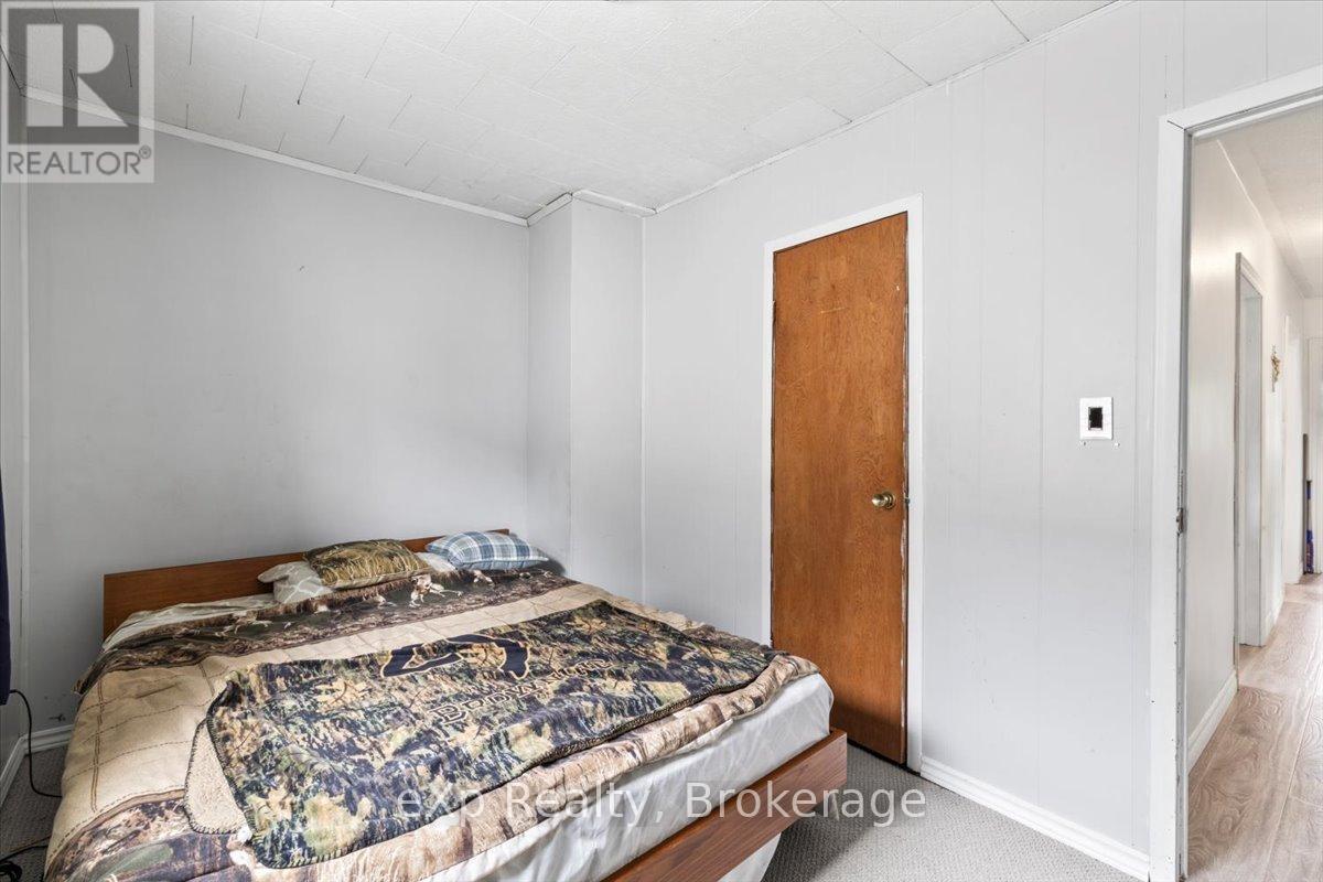 Photo 15 of 220 Owen Sound Street, Southgate ON