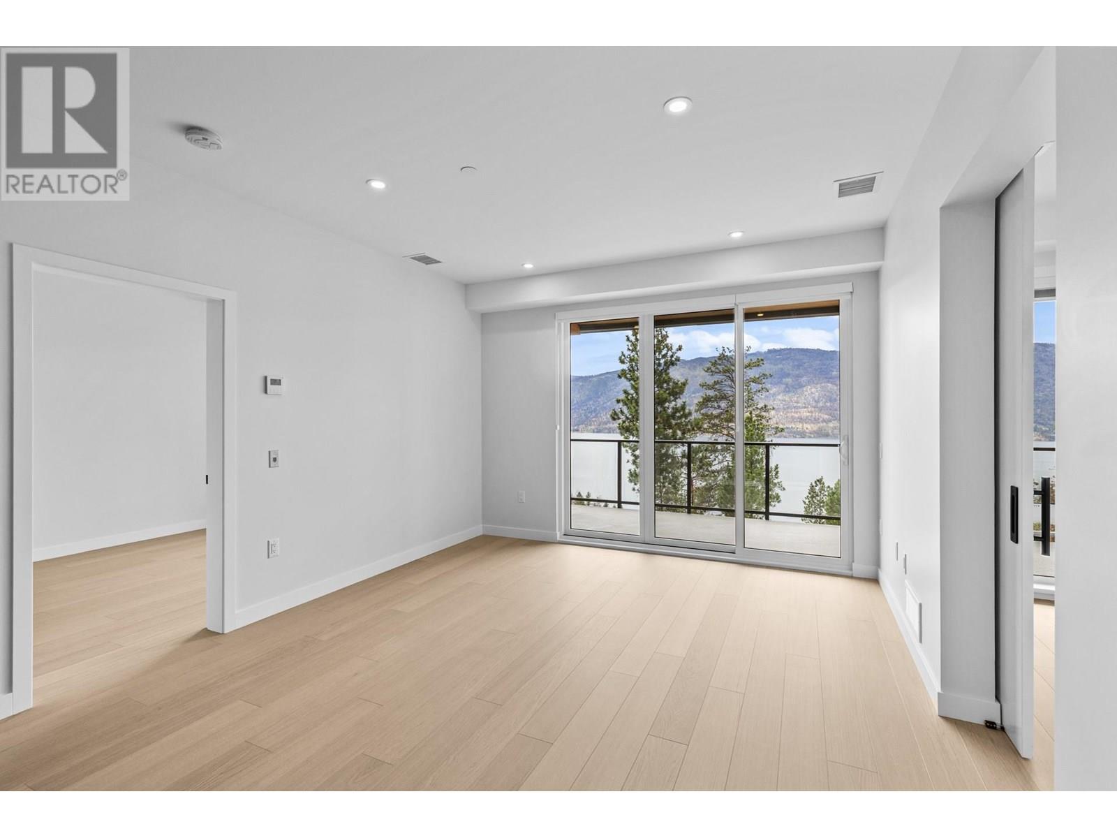 Photo 3 of 9654 Benchland Drive Unit 409, Lake Country BC