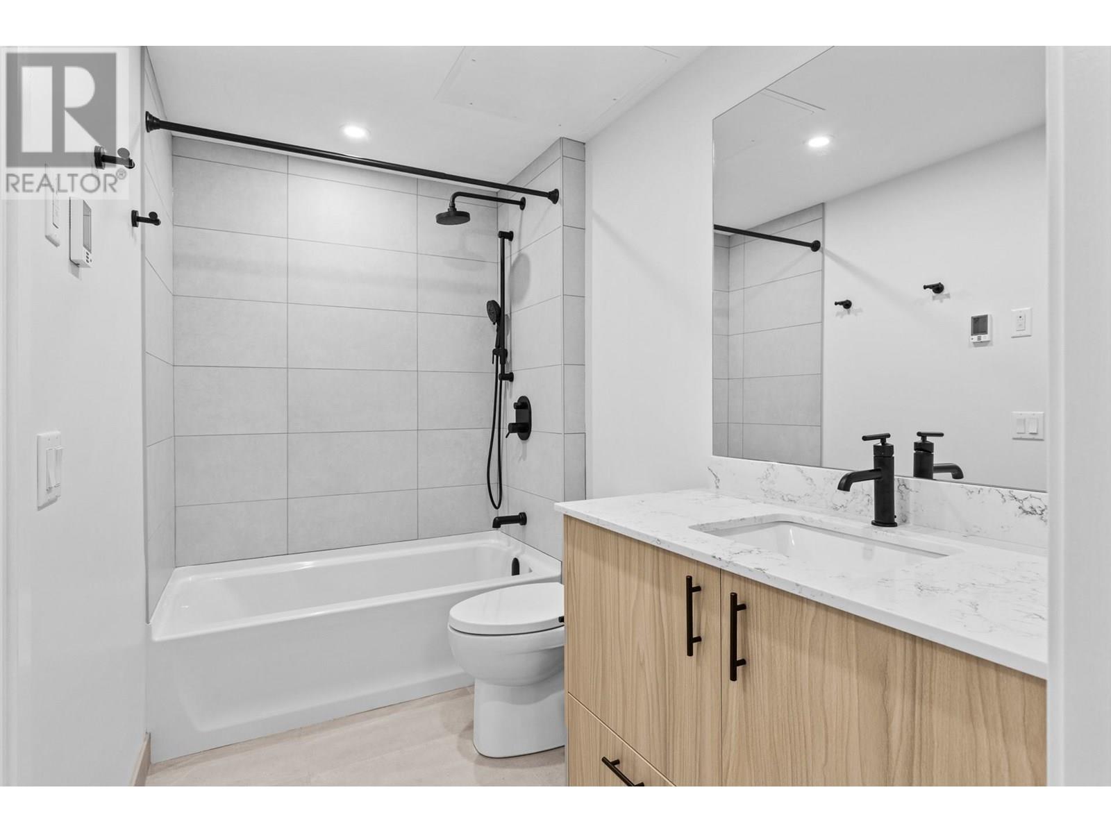 Photo 19 of 9654 Benchland Drive Unit 409, Lake Country BC