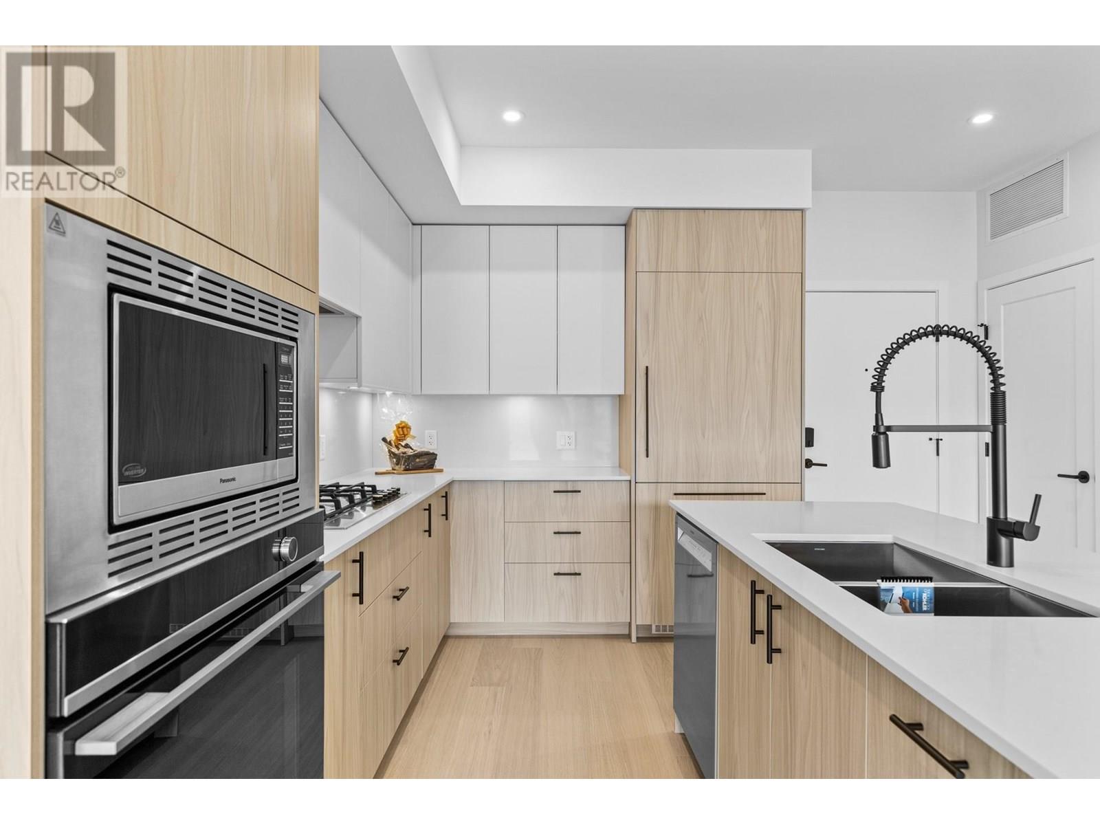 Photo 9 of 9654 Benchland Drive Unit 409, Lake Country BC