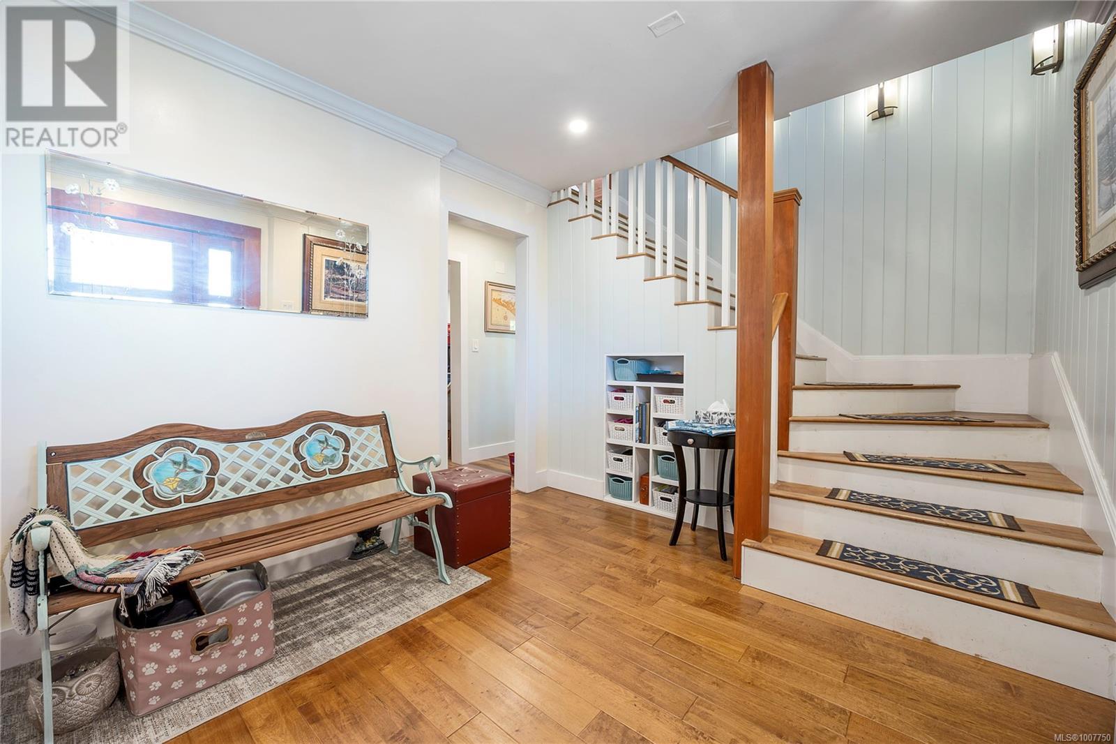 Photo 13 of 1671 Fawcett Rd, Nanaimo BC