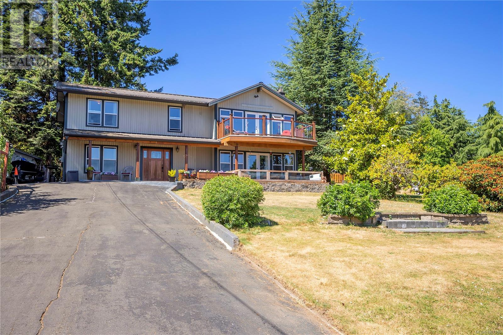 Photo 2 of 1671 Fawcett Rd, Nanaimo BC