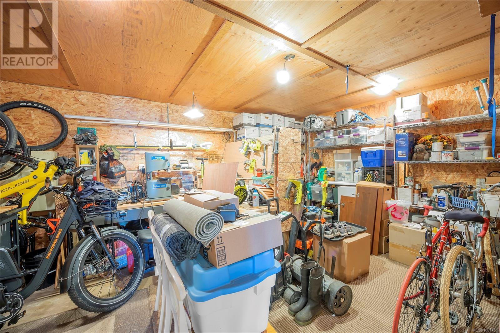 Photo 23 of 1671 Fawcett Rd, Nanaimo BC