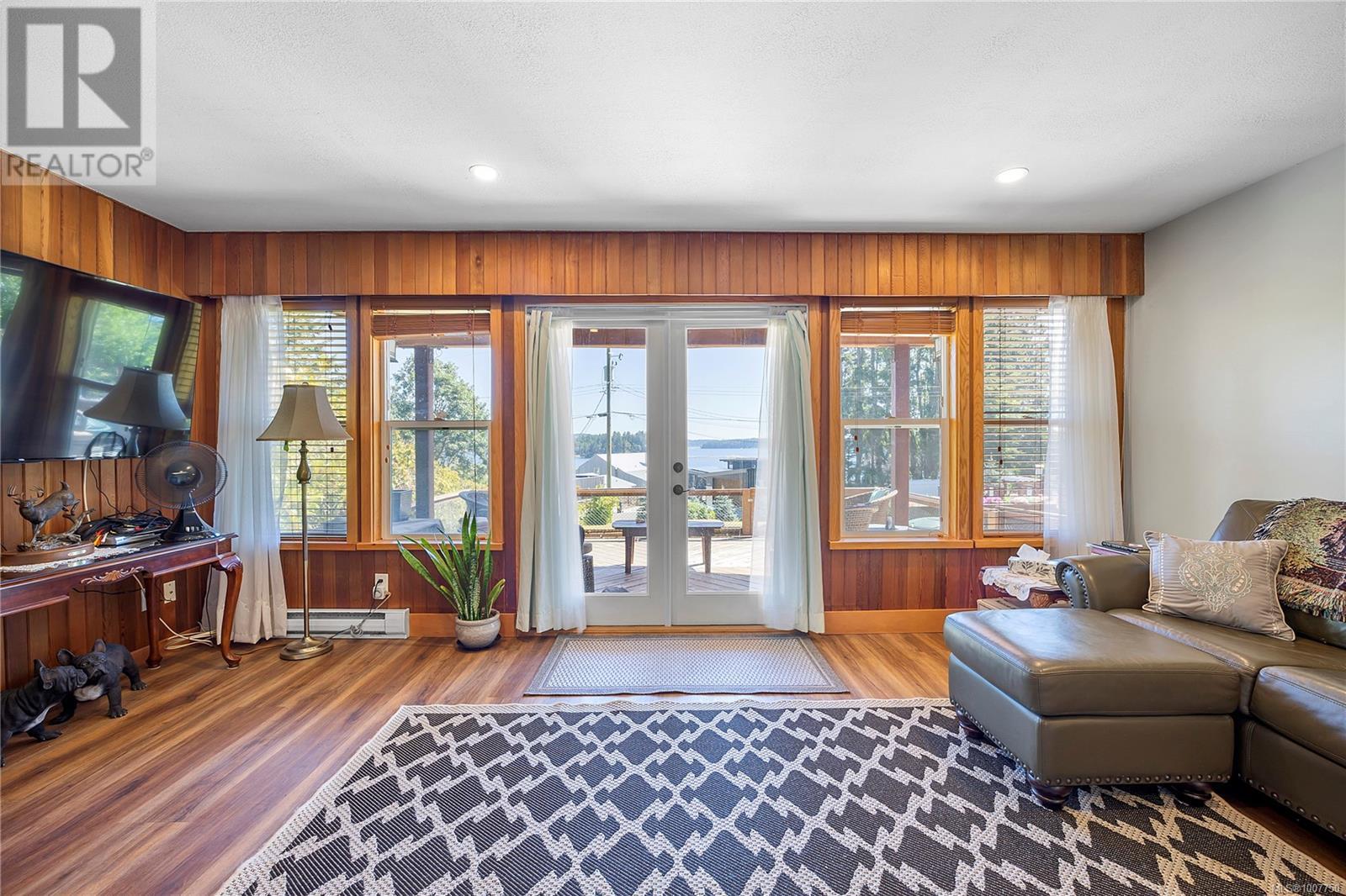 Photo 31 of 1671 Fawcett Rd, Nanaimo BC