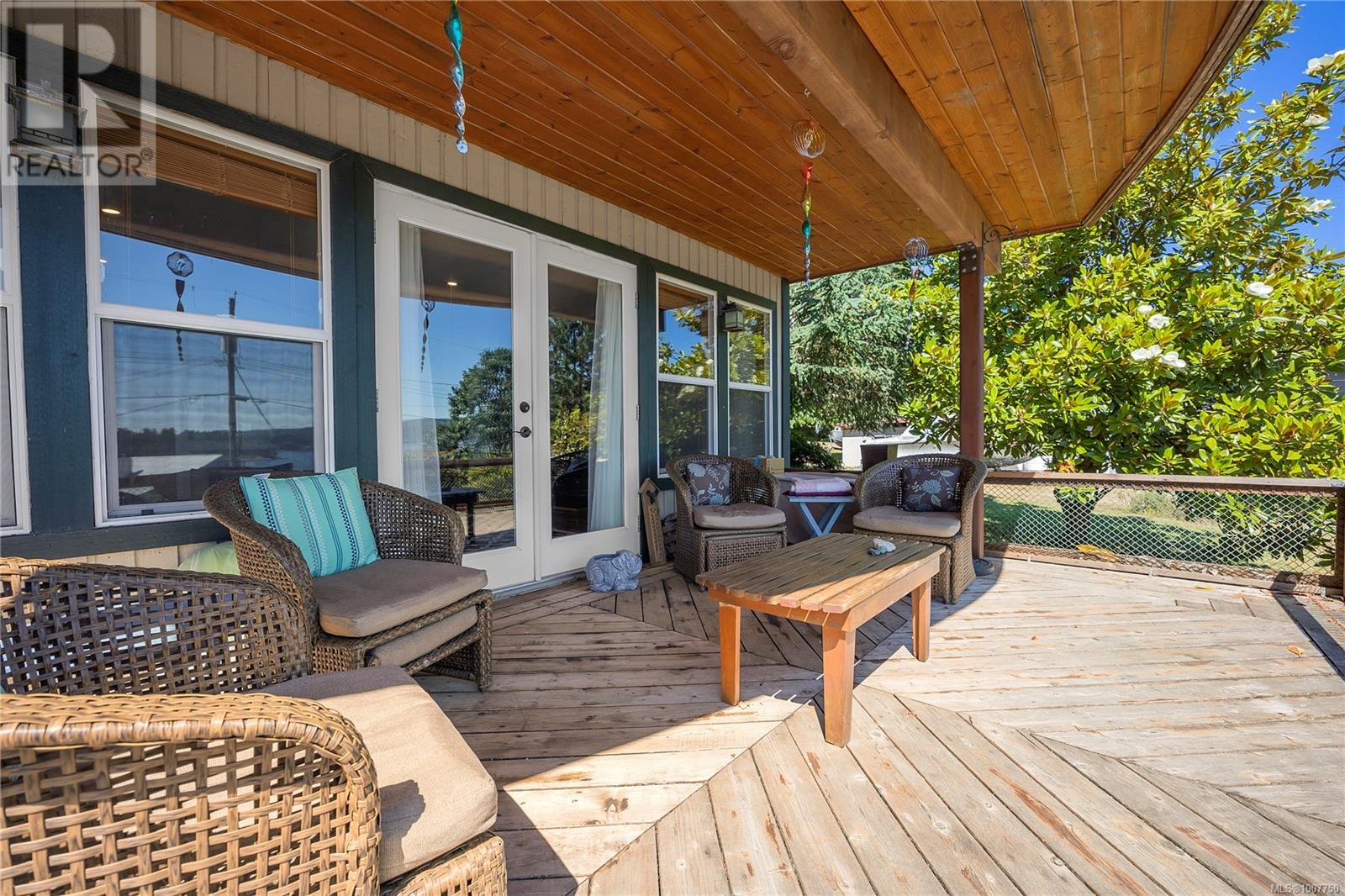 Photo 37 of 1671 Fawcett Rd, Nanaimo BC