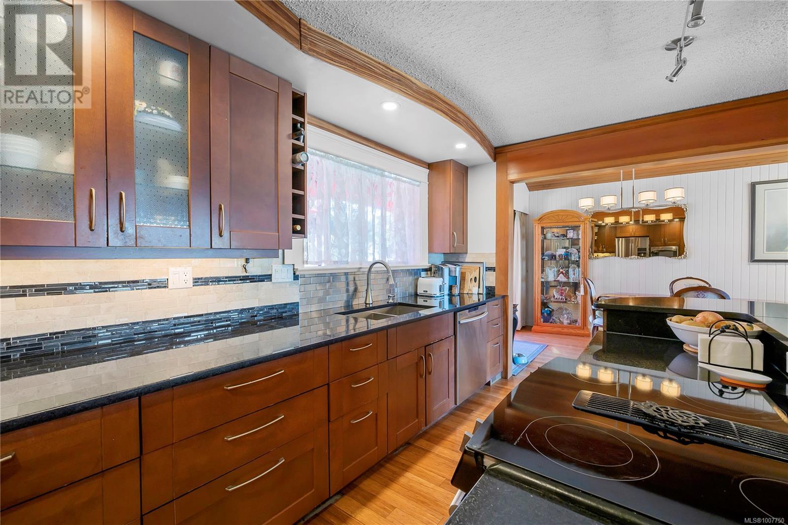 Photo 56 of 1671 Fawcett Rd, Nanaimo BC