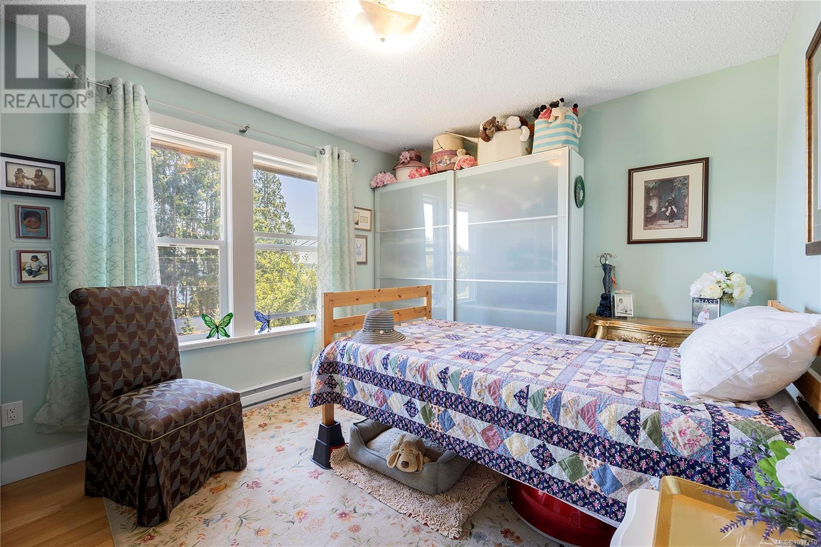 Photo 59 of 1671 Fawcett Rd, Nanaimo BC