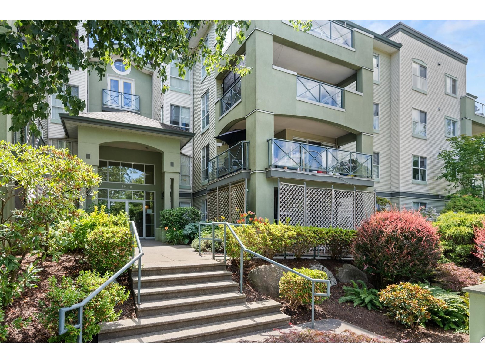 Photo 26 of 103 20110 Michaud Crescent, Langley BC