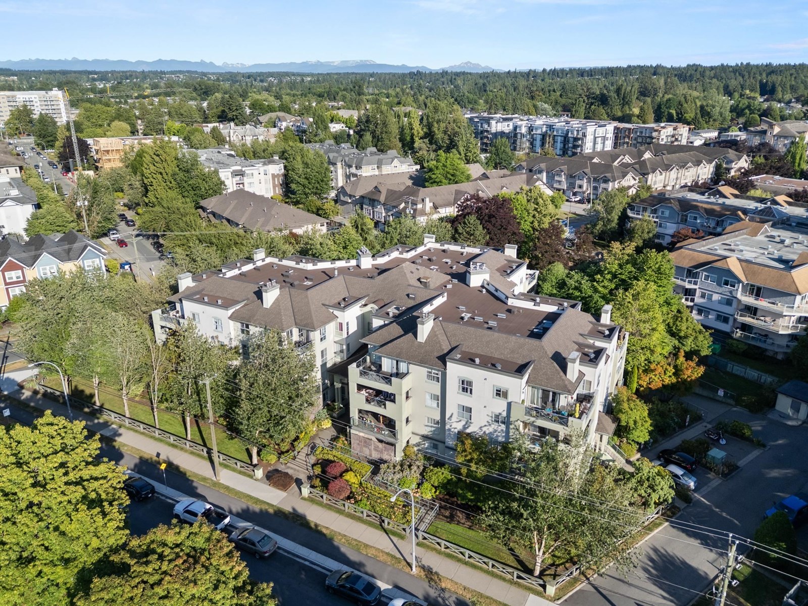 Photo 5 of 103 20110 Michaud Crescent, Langley BC