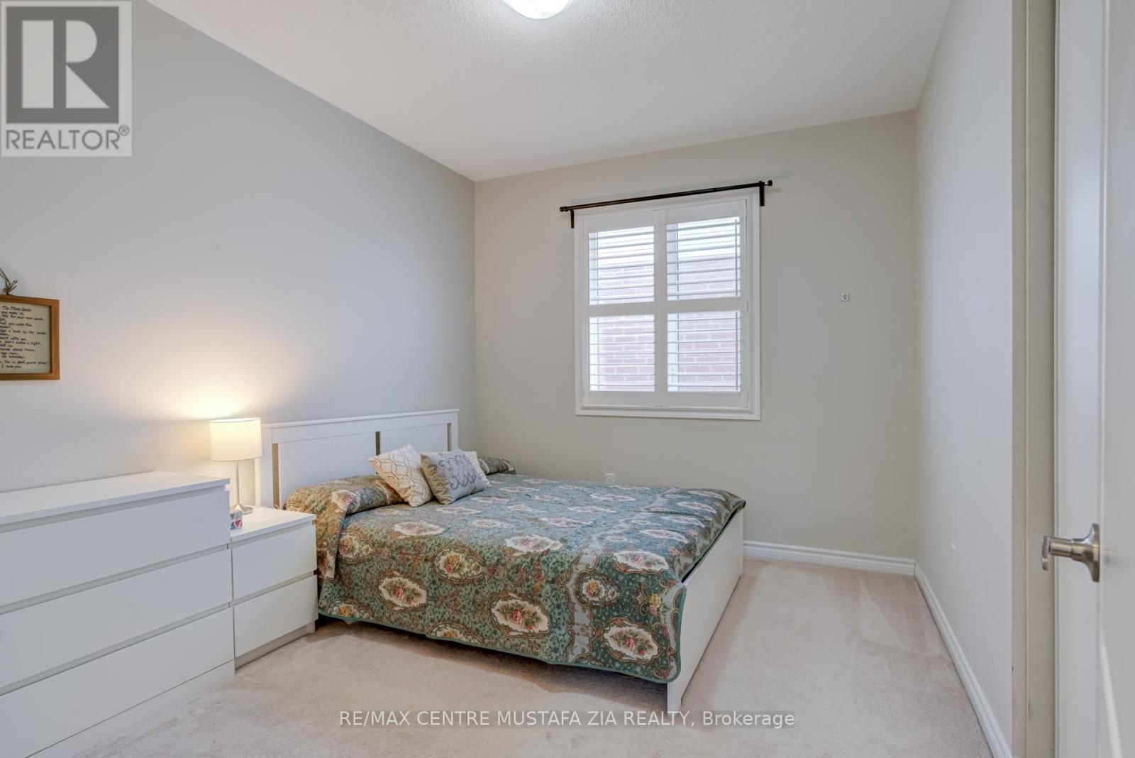 Photo 49 of 359 Emmett Landing, Milton ON