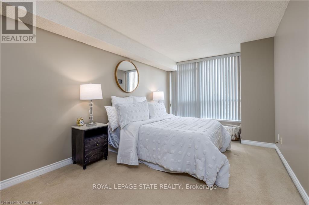 Photo 23 of 909 1276 Maple Crossing Boulevard, Burlington ON